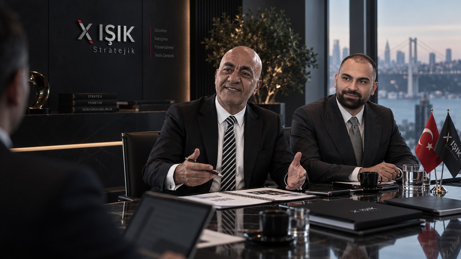 X IŞIK Stratejik Stratejik Danışmanlık